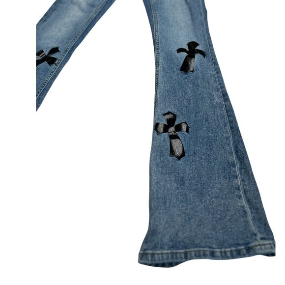 Austin Landing Women's Gothic Embroidered Crosses Flare Leg Blue Jeans Y2K Sz 1 - Picture 4 of 12